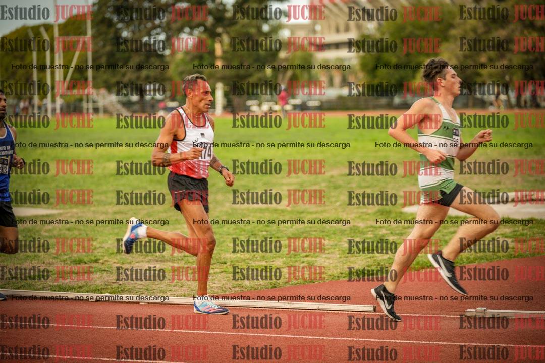 Fotos de los 1500 m llanos de varones