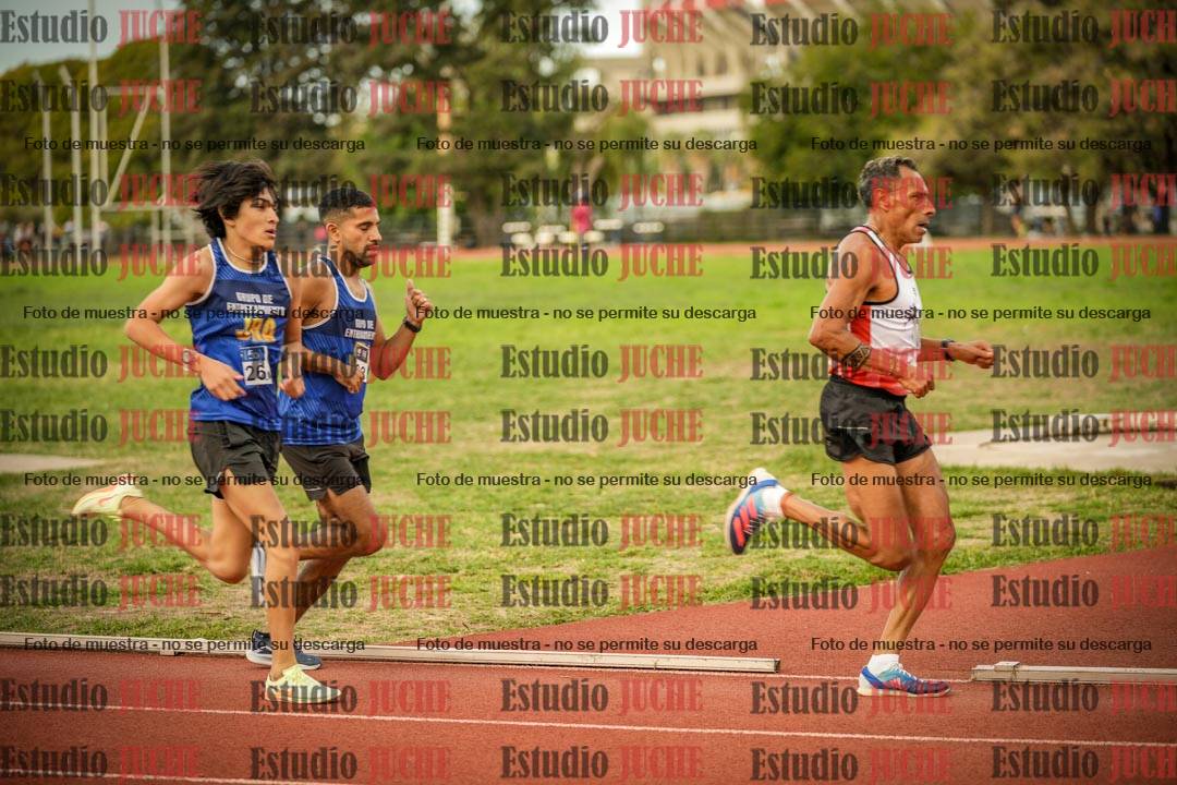 Fotos de los 1500 m llanos de varones