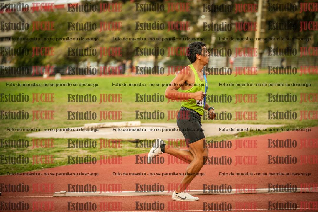 Fotos de los 1500 m llanos de varones