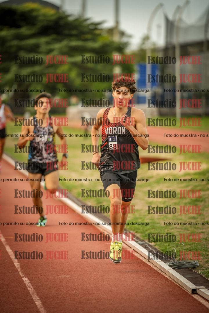 Fotos de los 1500 m llanos de varones