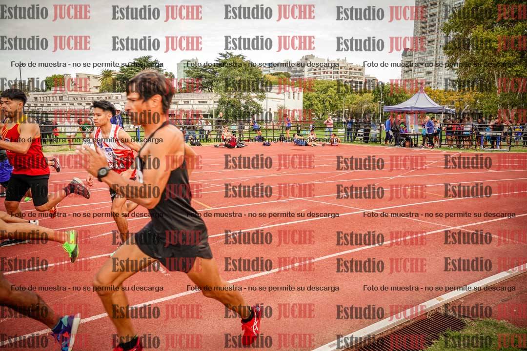Fotos de los 1500 m llanos de varones