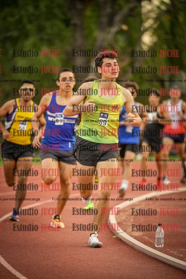 Fotos de los 1500 m llanos de varones