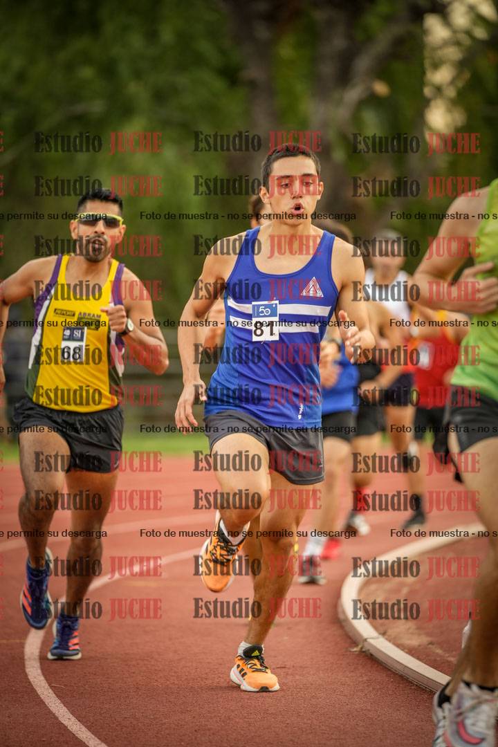 Fotos de los 1500 m llanos de varones