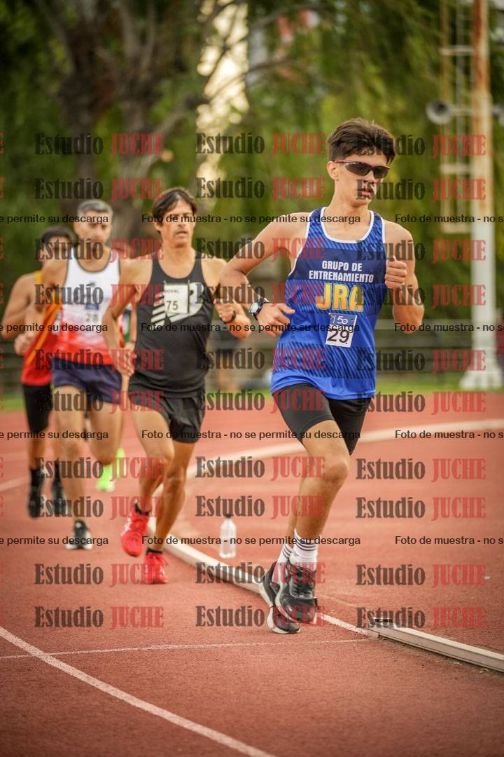 Fotos de los 1500 m llanos de varones
