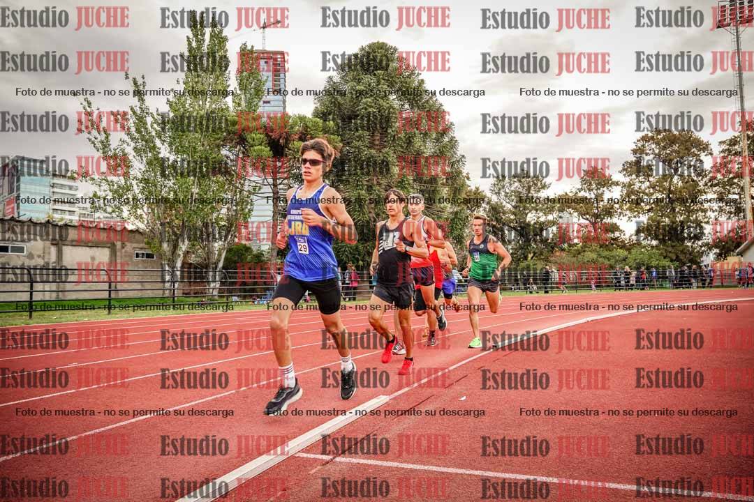 Fotos de los 1500 m llanos de varones