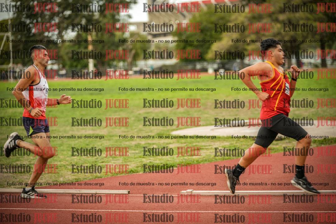 Fotos de los 1500 m llanos de varones