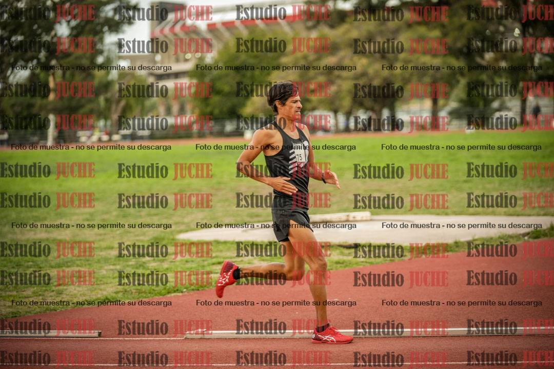 Fotos de los 1500 m llanos de varones