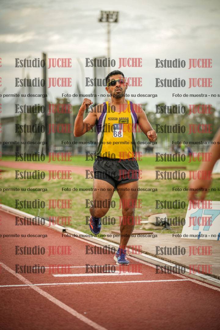 Fotos de los 1500 m llanos de varones