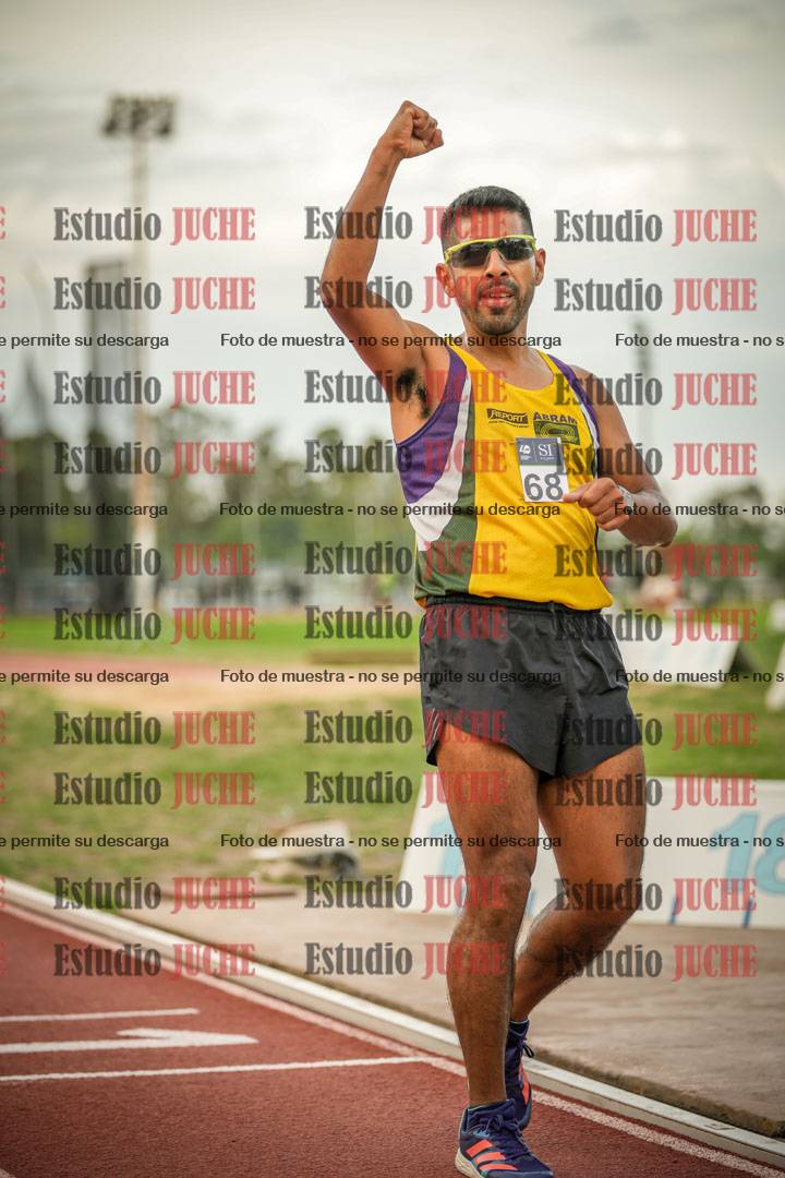 Fotos de los 1500 m llanos de varones