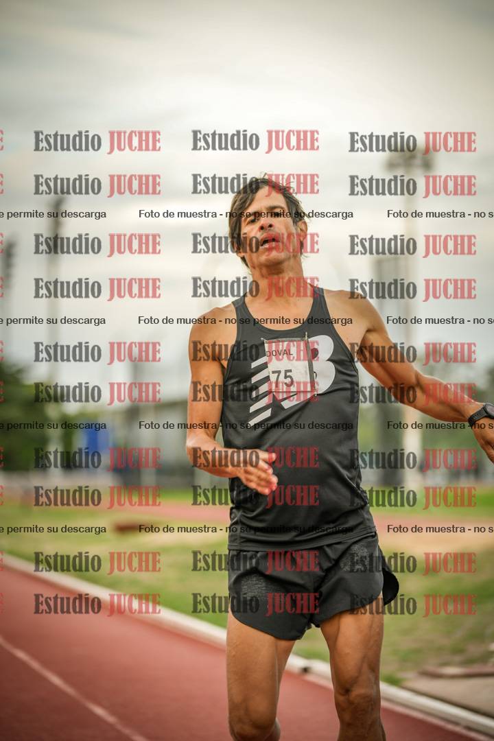 Fotos de los 1500 m llanos de varones