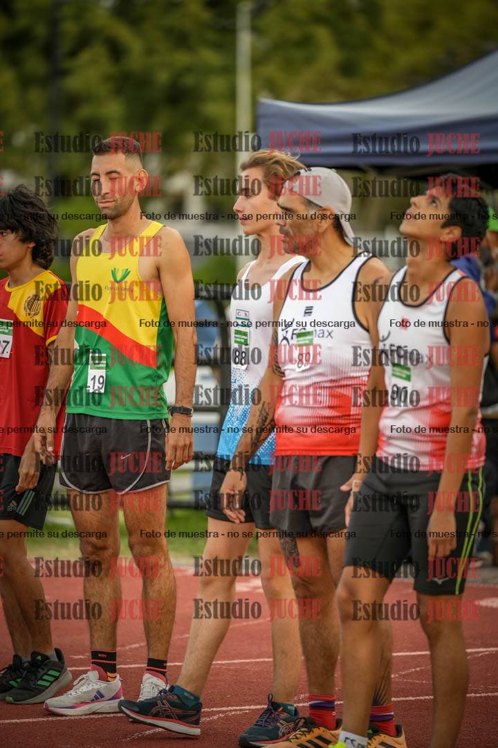 Fotos de los 1500 m llanos de varones