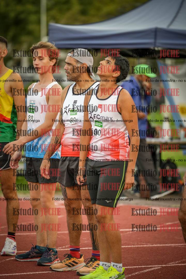 Fotos de los 1500 m llanos de varones