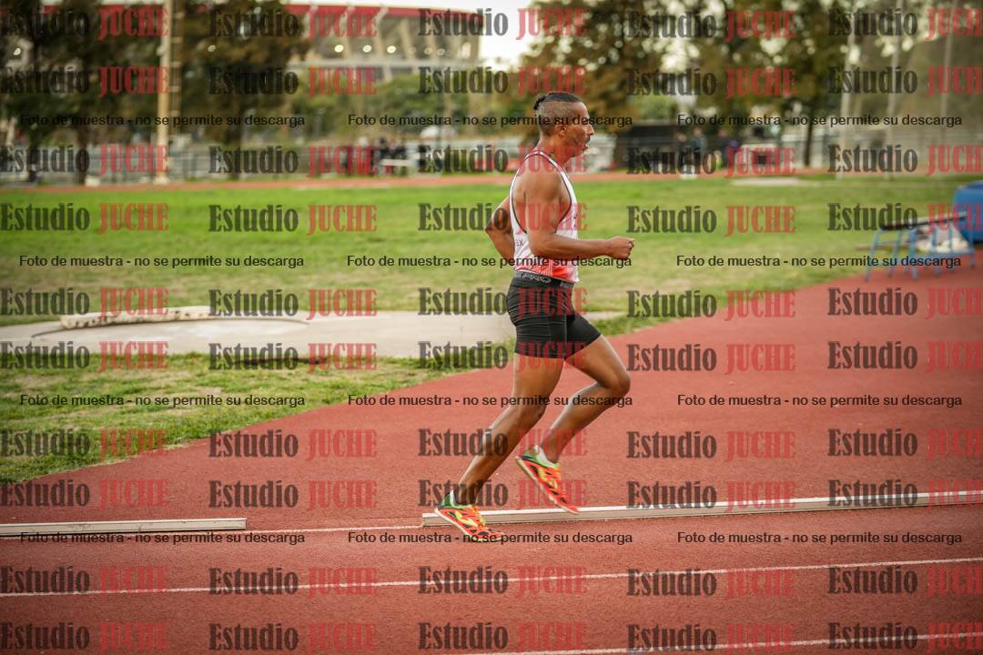 Fotos de los 1500 m llanos de varones