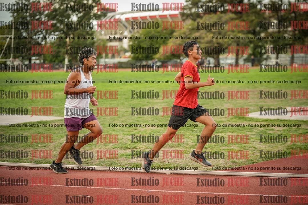 Fotos de los 1500 m llanos de varones