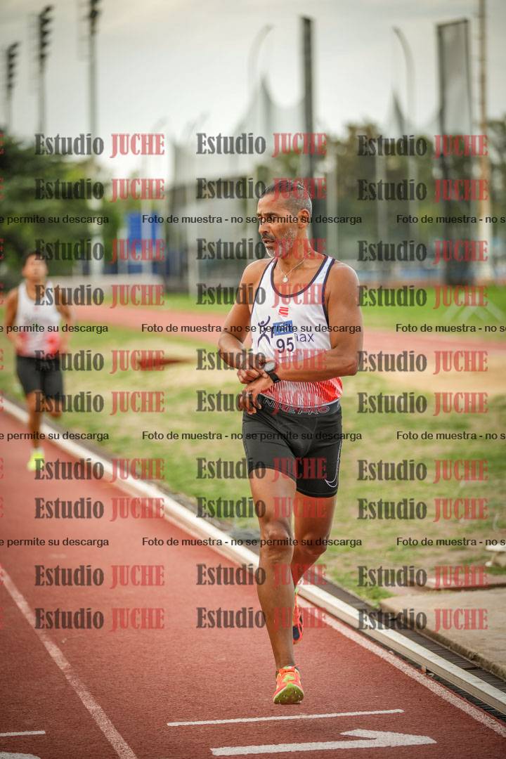 Fotos de los 1500 m llanos de varones