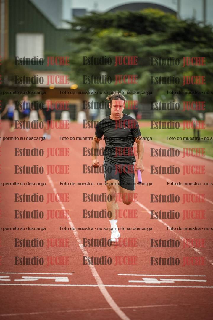 Fotos de las Postas 4x100 m llanos de varones