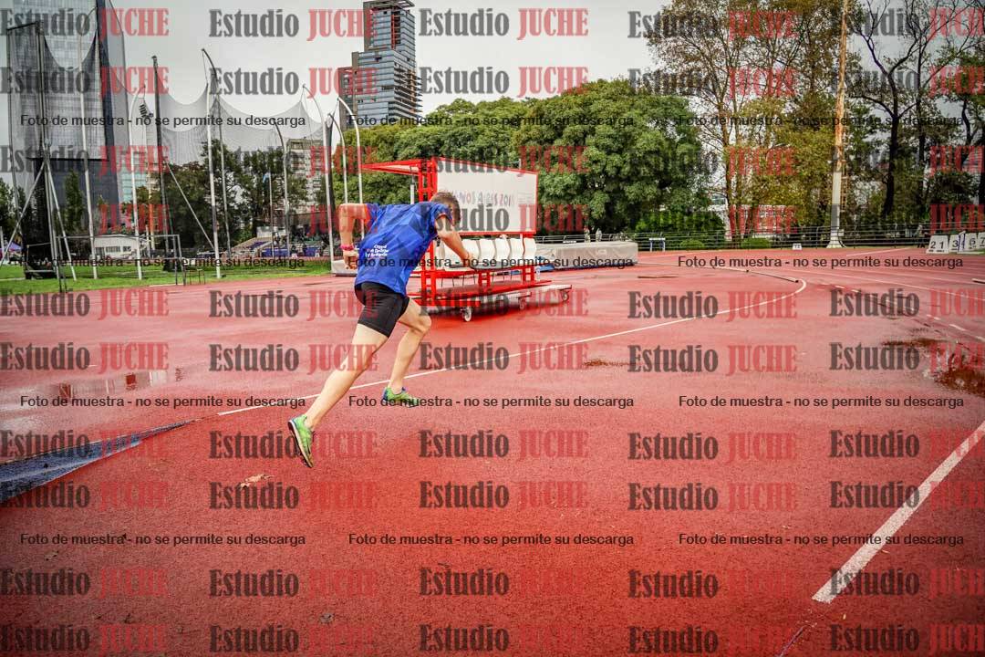 Fotos de los 2000 m con obstáculos de varones