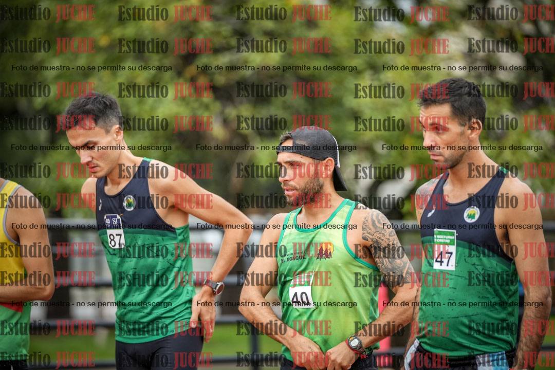 Fotos de los 5000 m de varones - serie 1