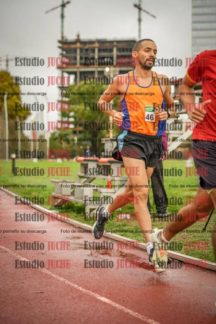 Fotos de los 5000 m de varones - serie 1
