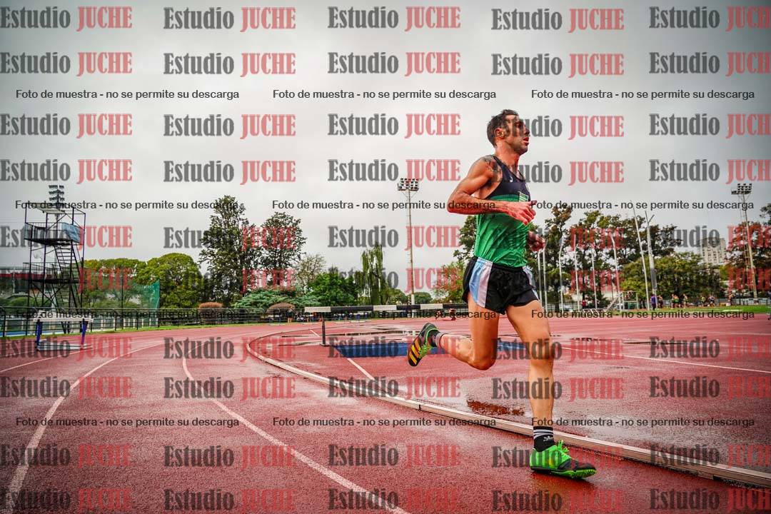 Fotos de los 5000 m de varones - serie 1