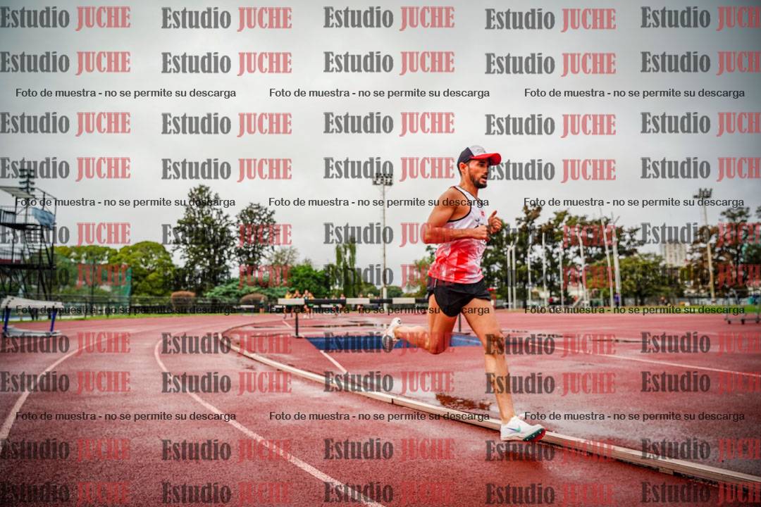 Fotos de los 5000 m de varones - serie 1