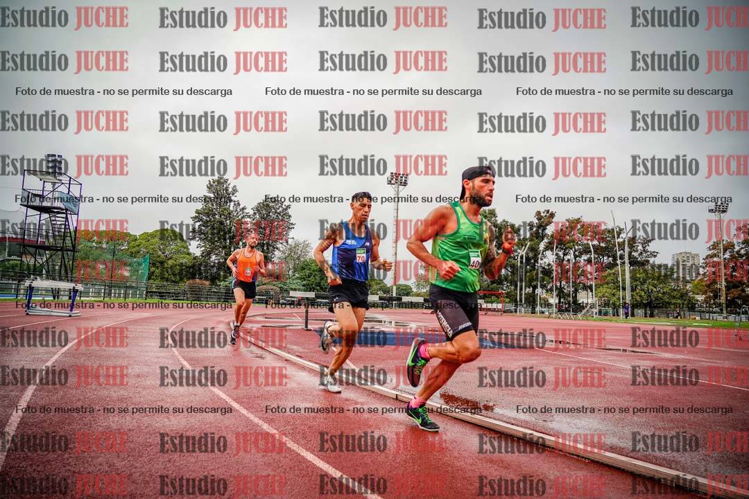 Fotos de los 5000 m de varones - serie 1