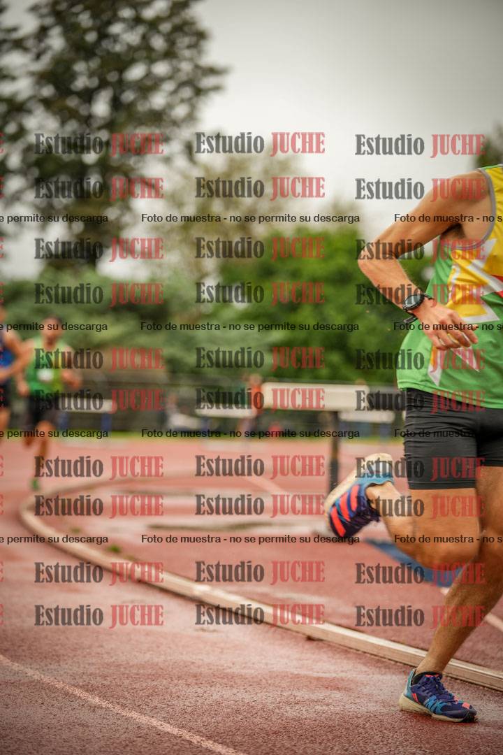 Fotos de los 5000 m de varones - serie 1