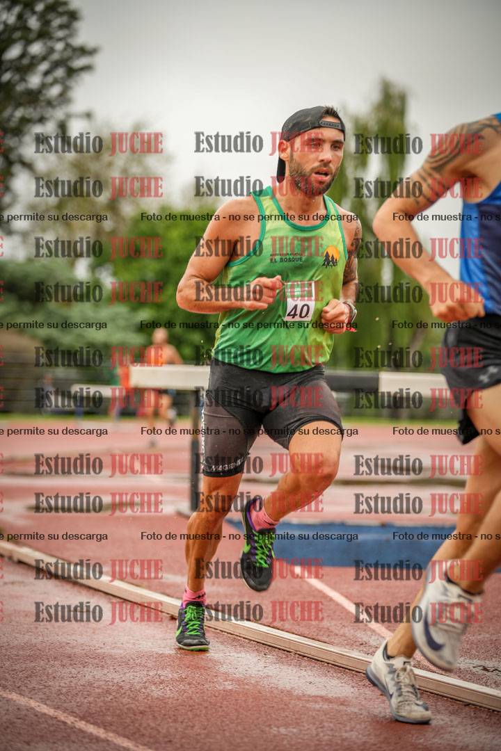 Fotos de los 5000 m de varones - serie 1