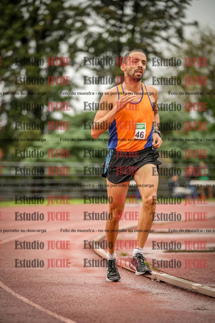 Fotos de los 5000 m de varones - serie 1