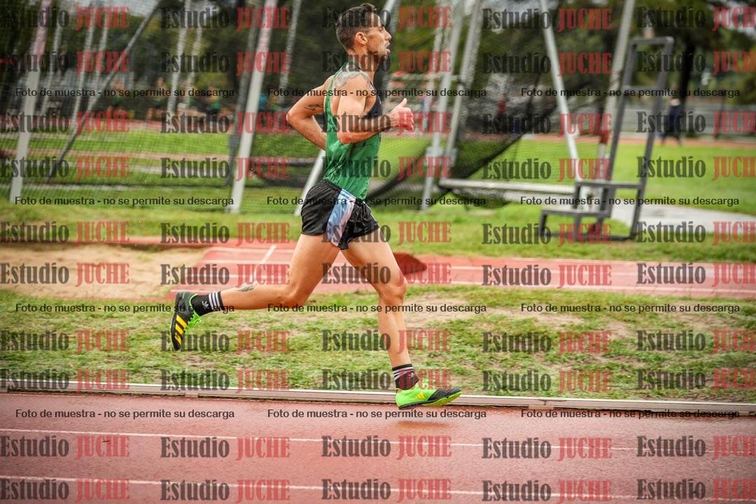 Fotos de los 5000 m de varones - serie 1