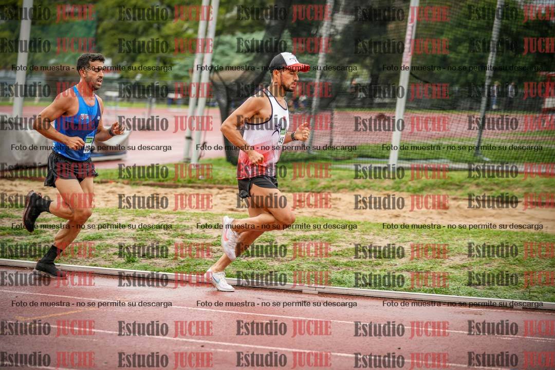 Fotos de los 5000 m de varones - serie 1