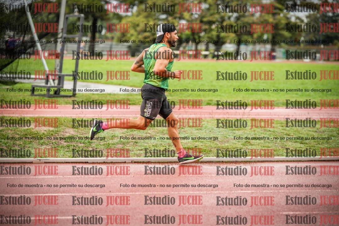 Fotos de los 5000 m de varones - serie 1