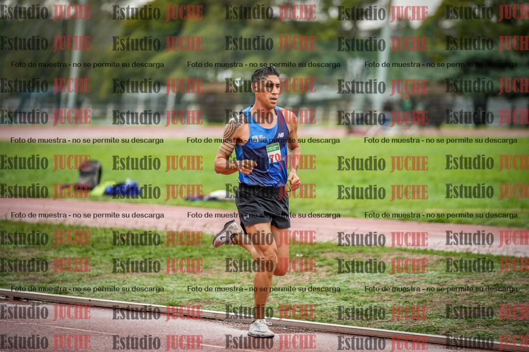 Fotos de los 5000 m de varones - serie 1
