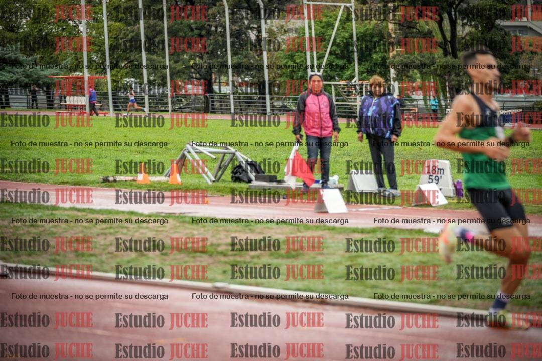 Fotos de los 5000 m de varones - serie 1