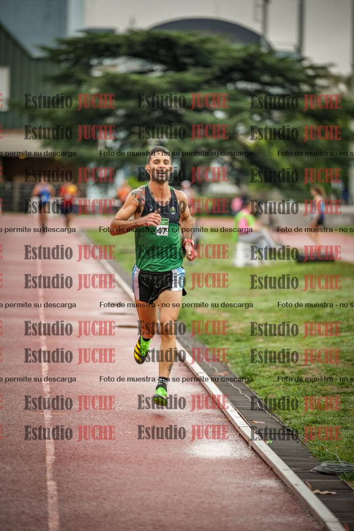 Fotos de los 5000 m de varones - serie 1