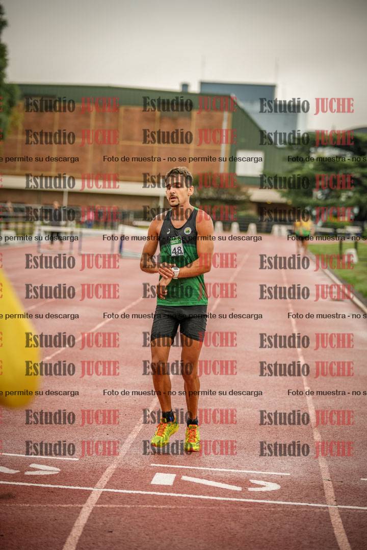 Fotos de los 5000 m de varones - serie 1