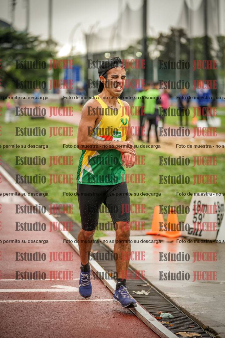 Fotos de los 5000 m de varones - serie 1