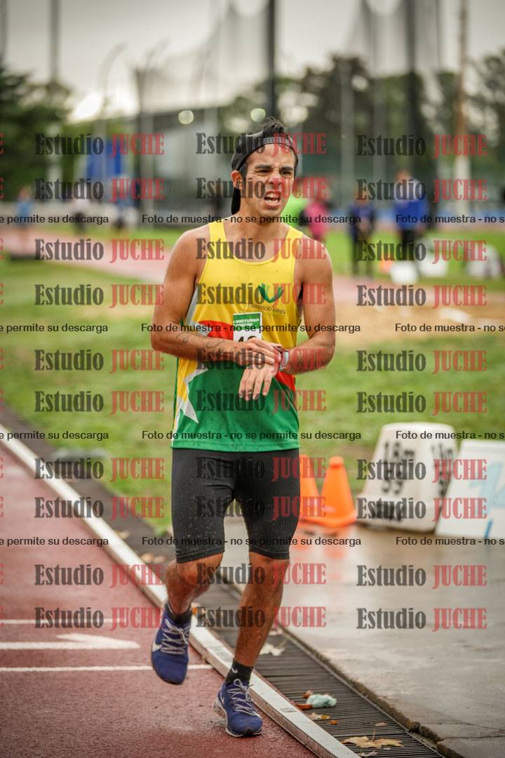 Fotos de los 5000 m de varones - serie 1