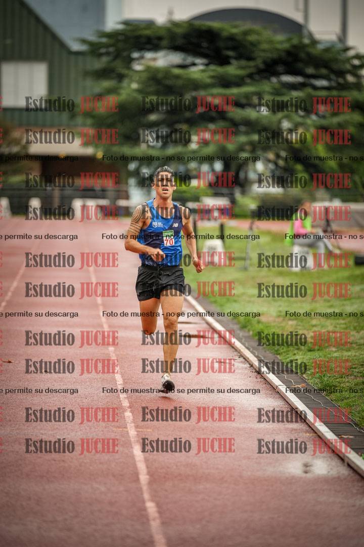 Fotos de los 5000 m de varones - serie 1