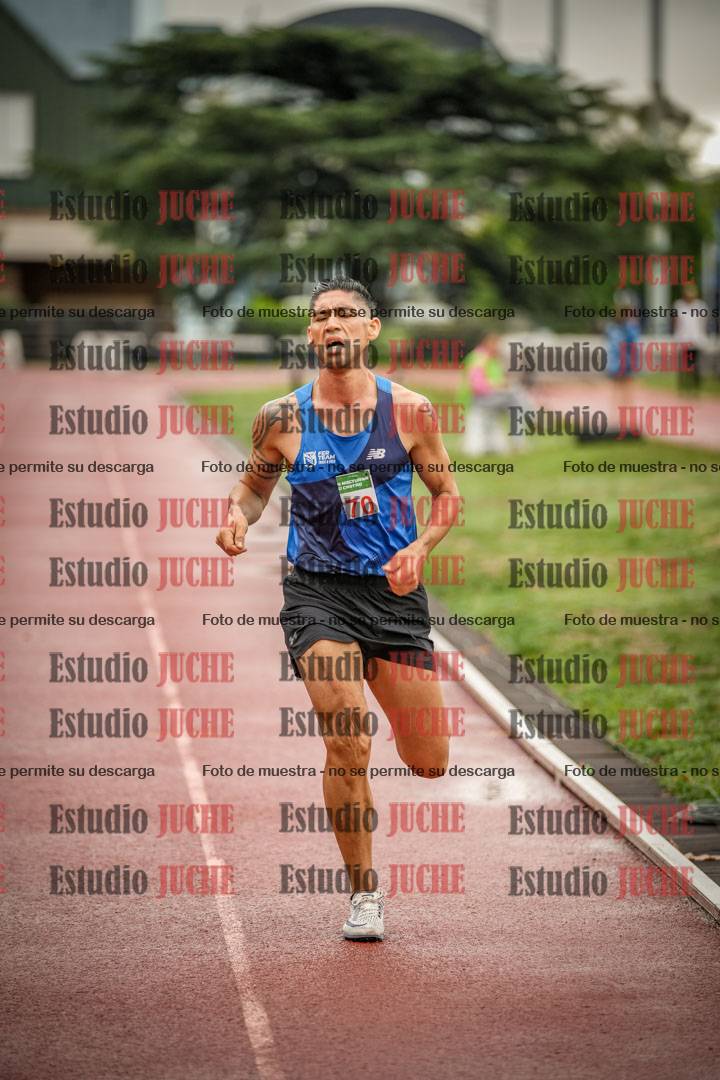 Fotos de los 5000 m de varones - serie 1