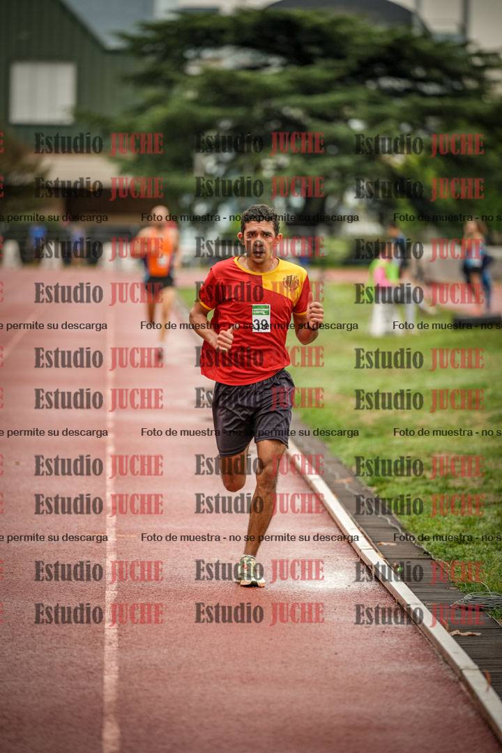 Fotos de los 5000 m de varones - serie 1