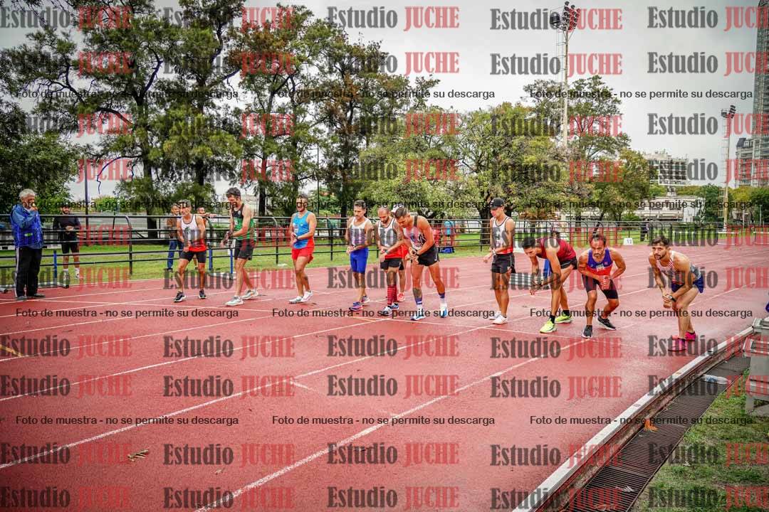 Fotos de los 5000 m de varones - serie 2