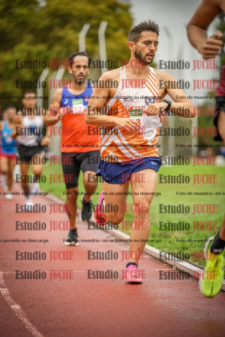 Fotos de los 5000 m de varones - serie 2