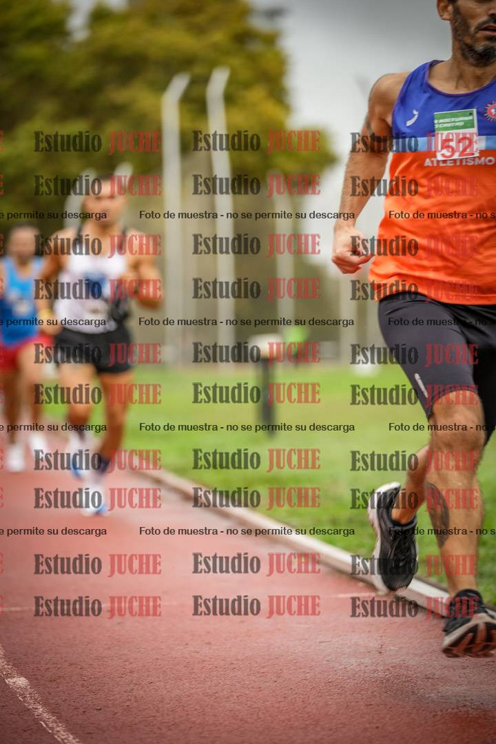Fotos de los 5000 m de varones - serie 2