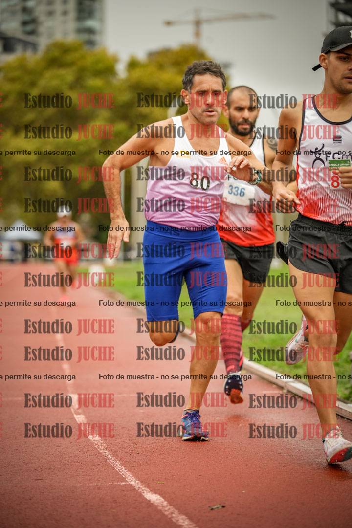 Fotos de los 5000 m de varones - serie 2