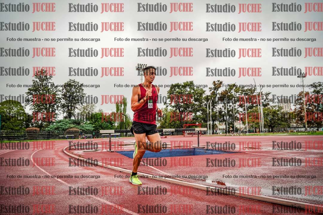 Fotos de los 5000 m de varones - serie 2