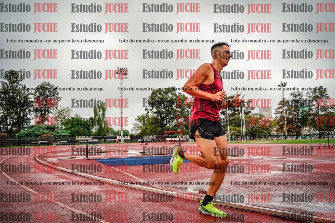 Fotos de los 5000 m de varones - serie 2