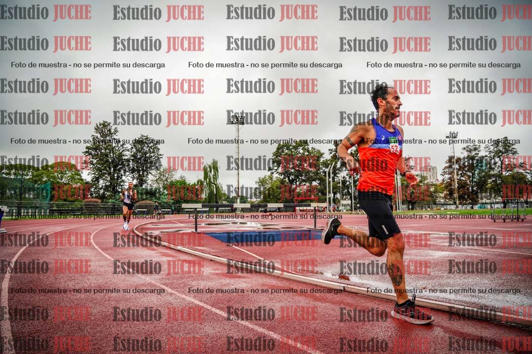 Fotos de los 5000 m de varones - serie 2