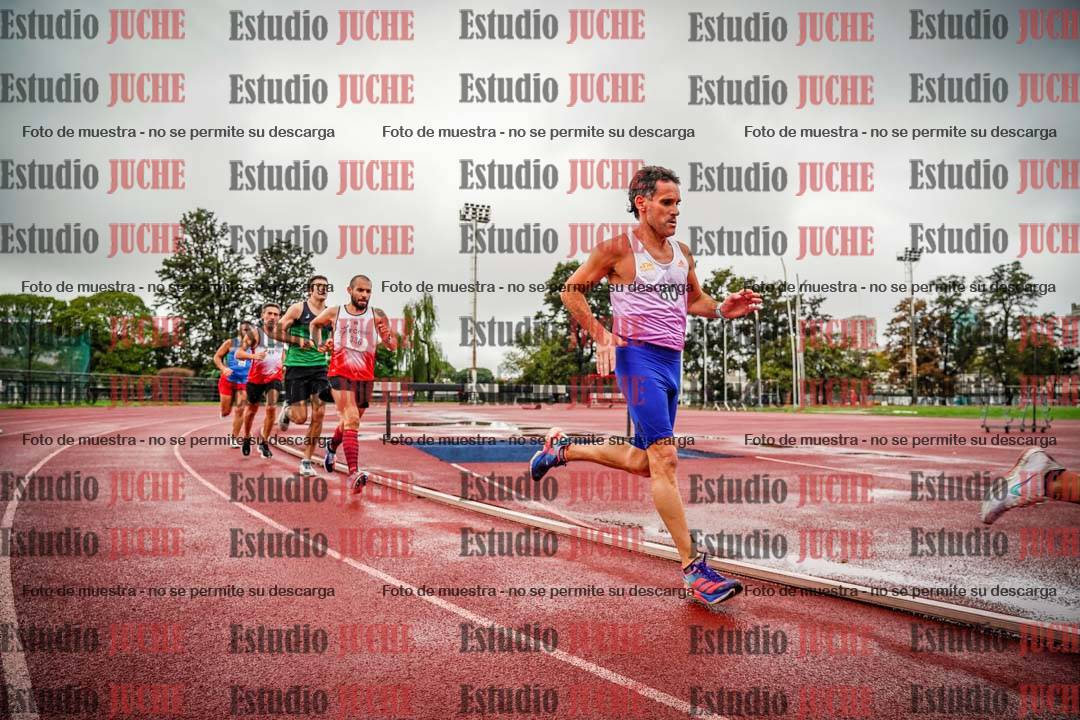 Fotos de los 5000 m de varones - serie 2
