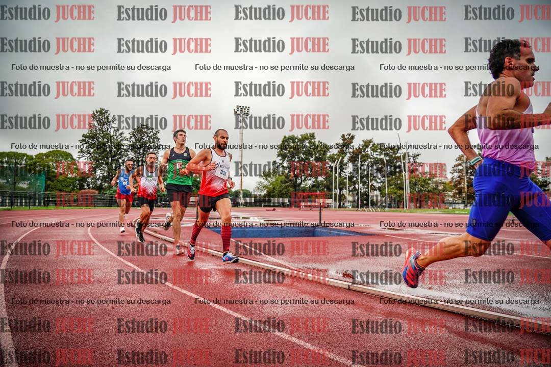 Fotos de los 5000 m de varones - serie 2